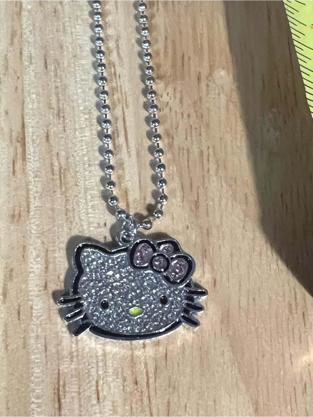 Hello Kitty Glitter Pendant Necklace - Silver with Pink Bow N167